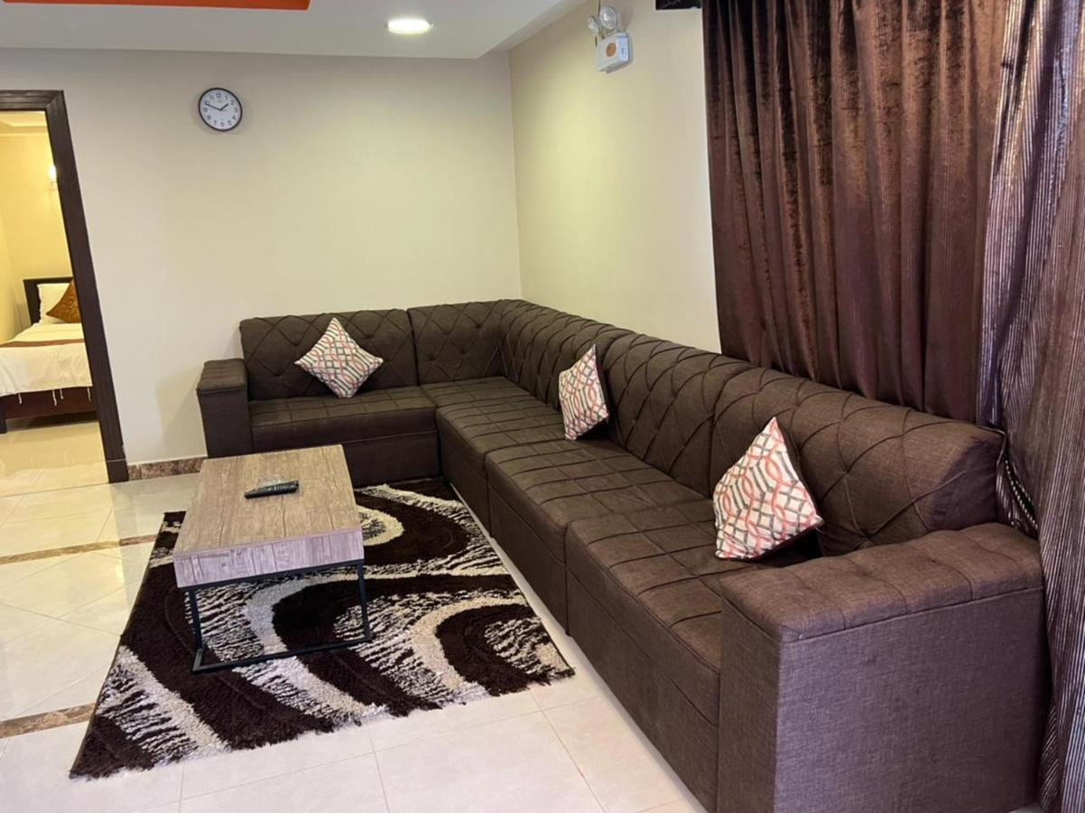 منتجع وشاليهات مورجان الشرق - للعائلات فقط - Dammam Bagian luar foto