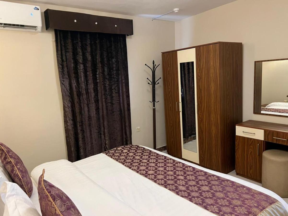 منتجع وشاليهات مورجان الشرق - للعائلات فقط - Dammam Bagian luar foto