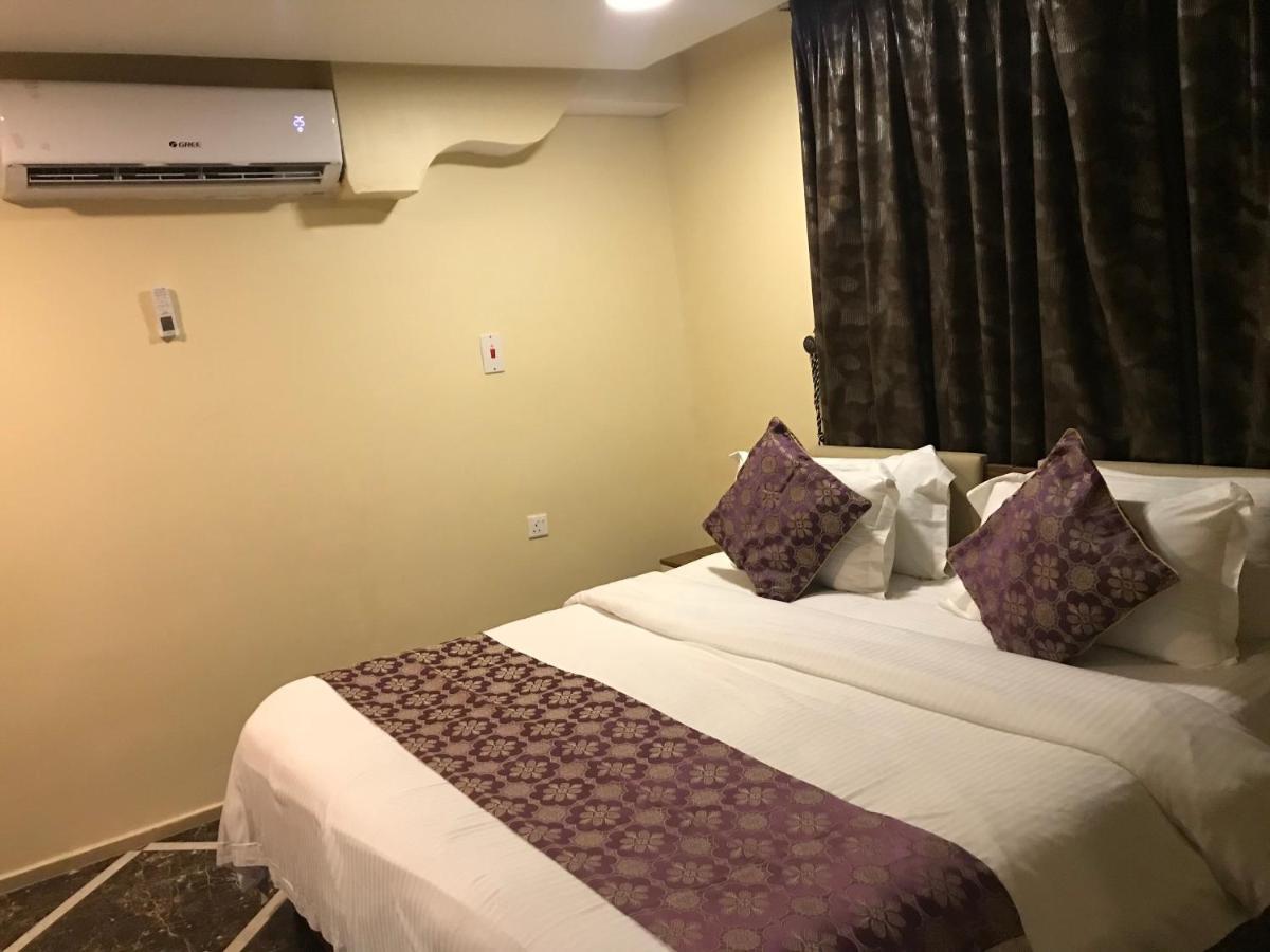 منتجع وشاليهات مورجان الشرق - للعائلات فقط - Dammam Bagian luar foto