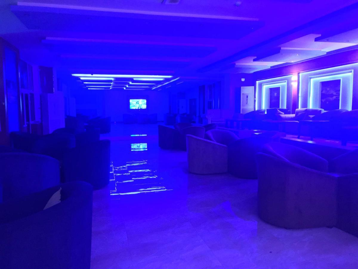 منتجع وشاليهات مورجان الشرق - للعائلات فقط - Dammam Bagian luar foto